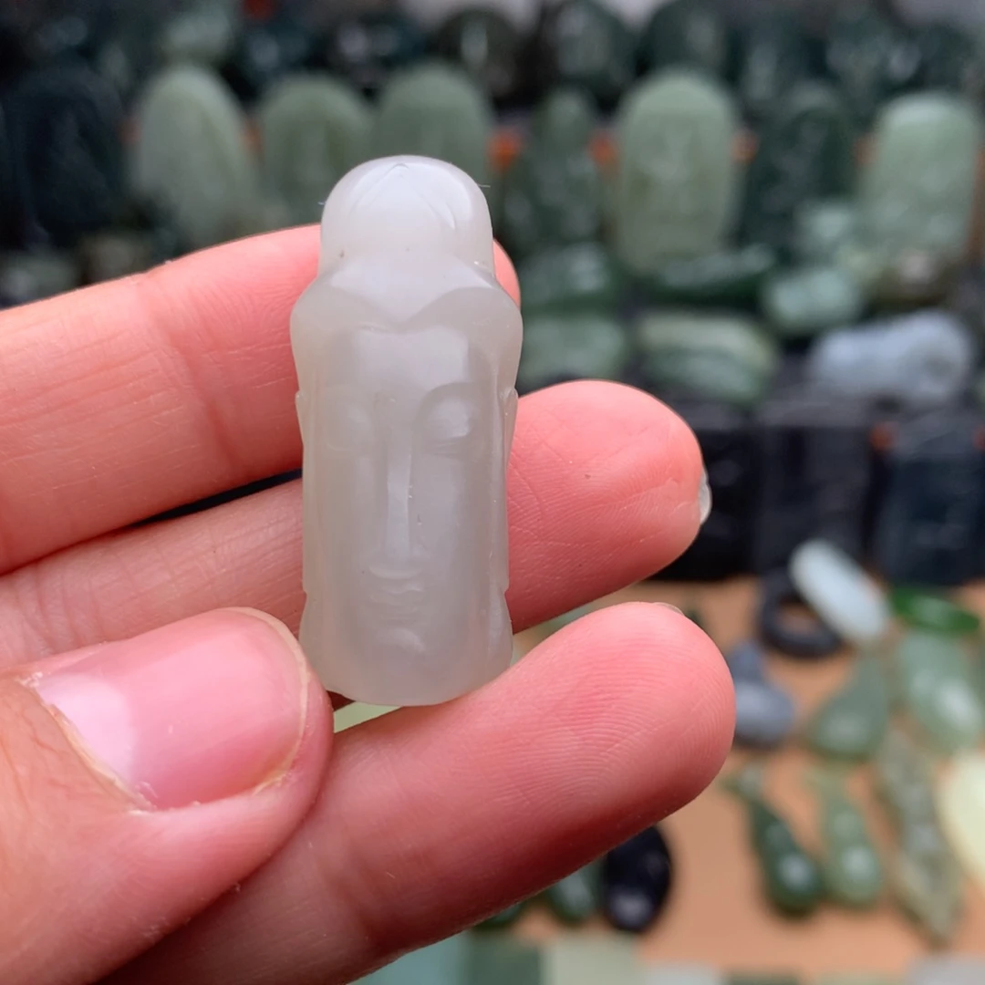 和田玉未镶嵌颈饰挂件67