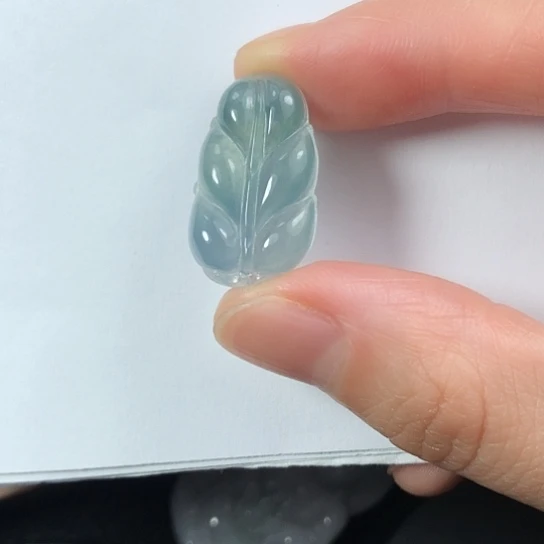 翡翠未镶嵌颈饰缅甸A货，每天下午1点半开播