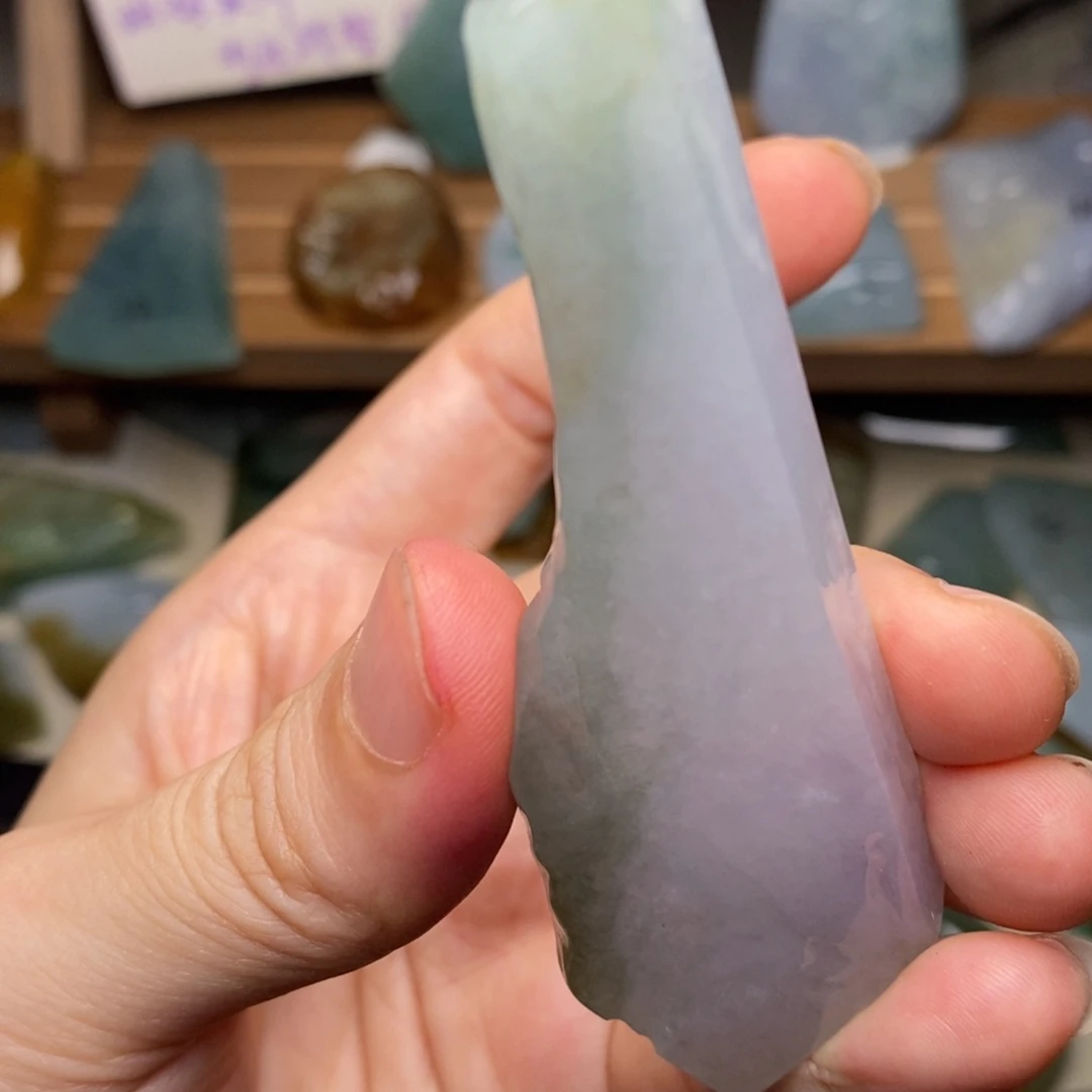 翡翠未镶嵌颈饰天然