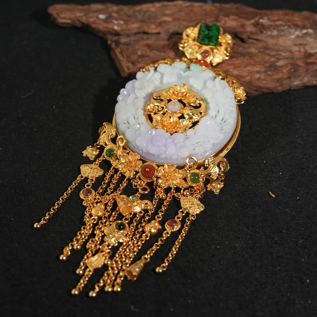 9.4香港王老板-翡翠吊坠kj145