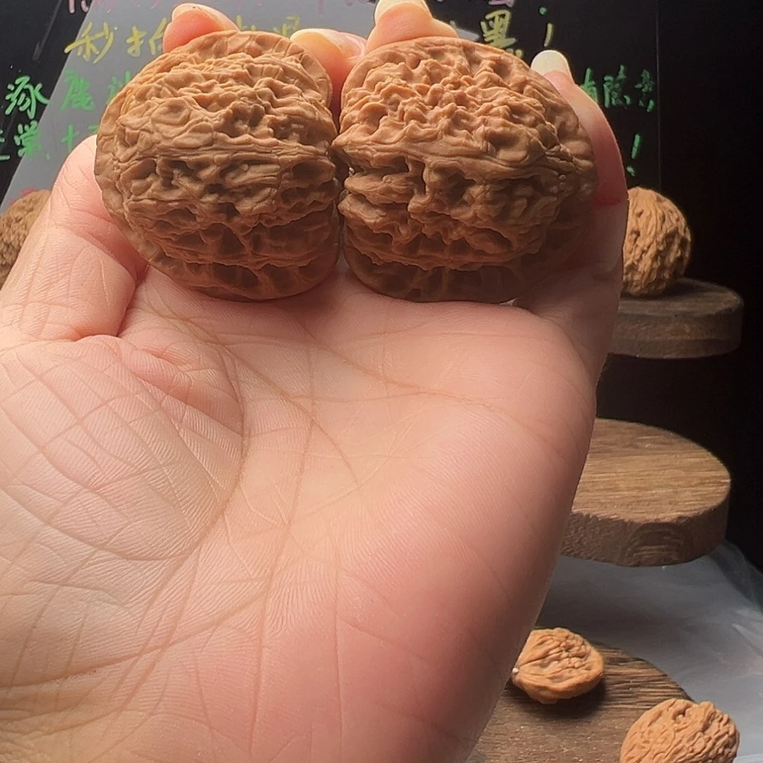 大***Q吊坠文玩核桃物美价廉物美价廉