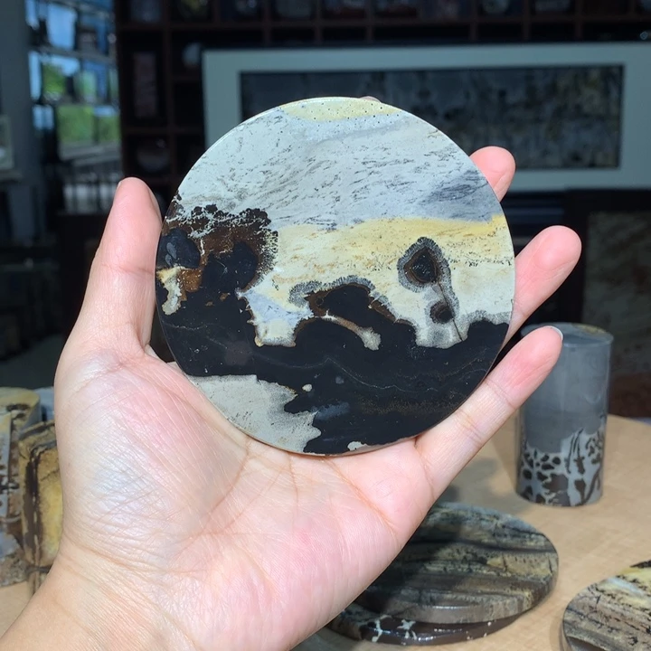 广西国画石摆件，观赏收藏