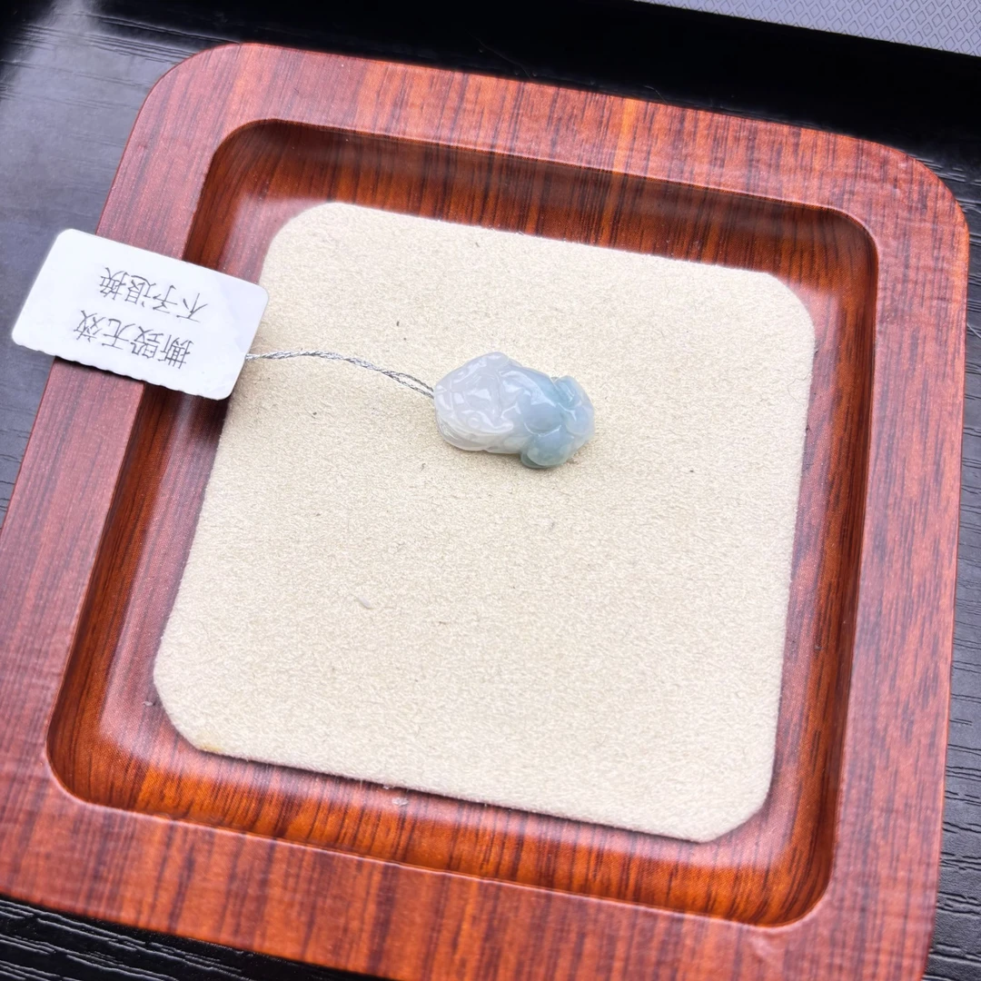 天然缅甸翡翠貔貅