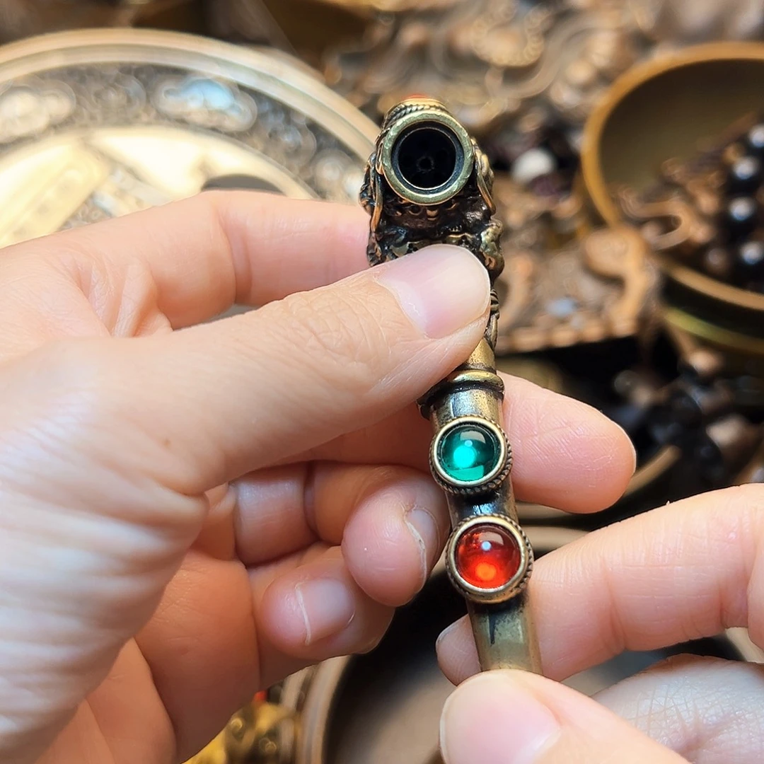 精美铜器工艺品等