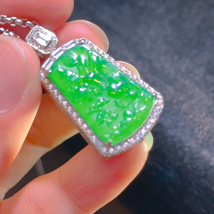 【闪购商品】翡翠颈饰未镶嵌翡翠