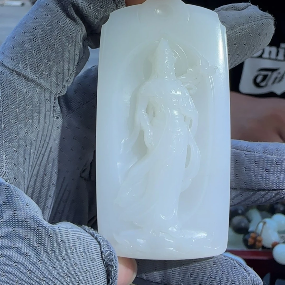 和田玉未镶嵌颈饰85