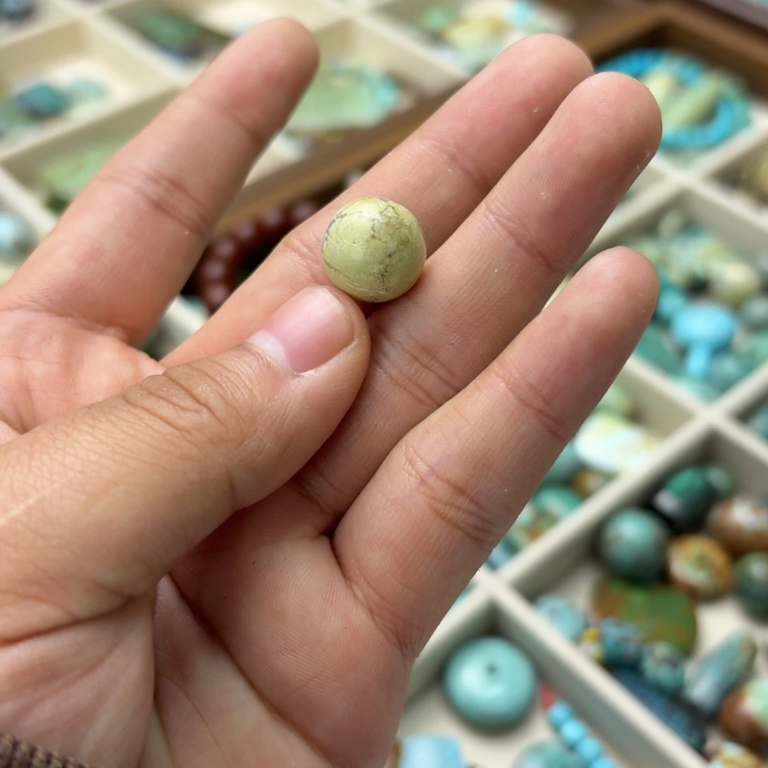 南红玛瑙未镶嵌绿松石