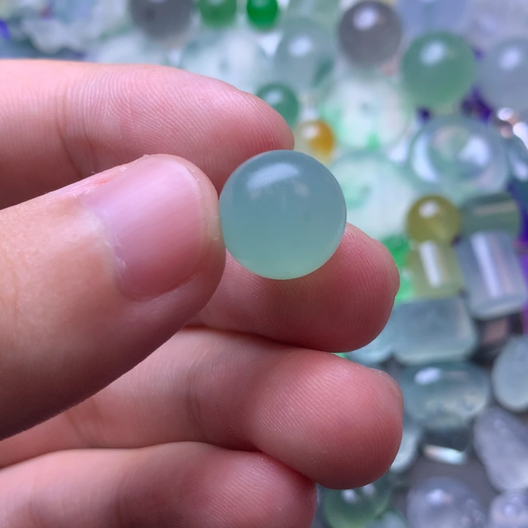 定制翡翠未镶嵌珠子