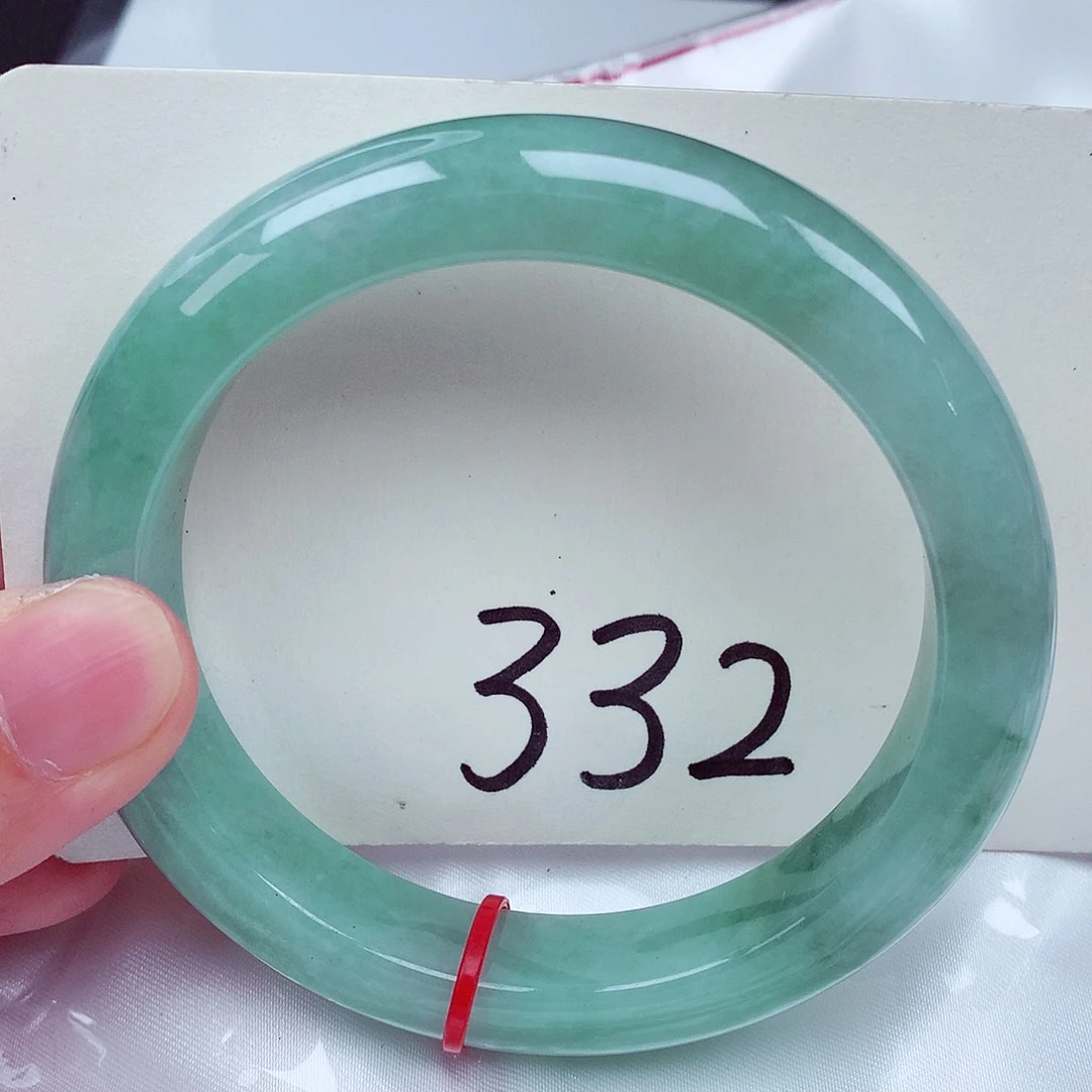 翡翠未镶嵌手镯翡翠