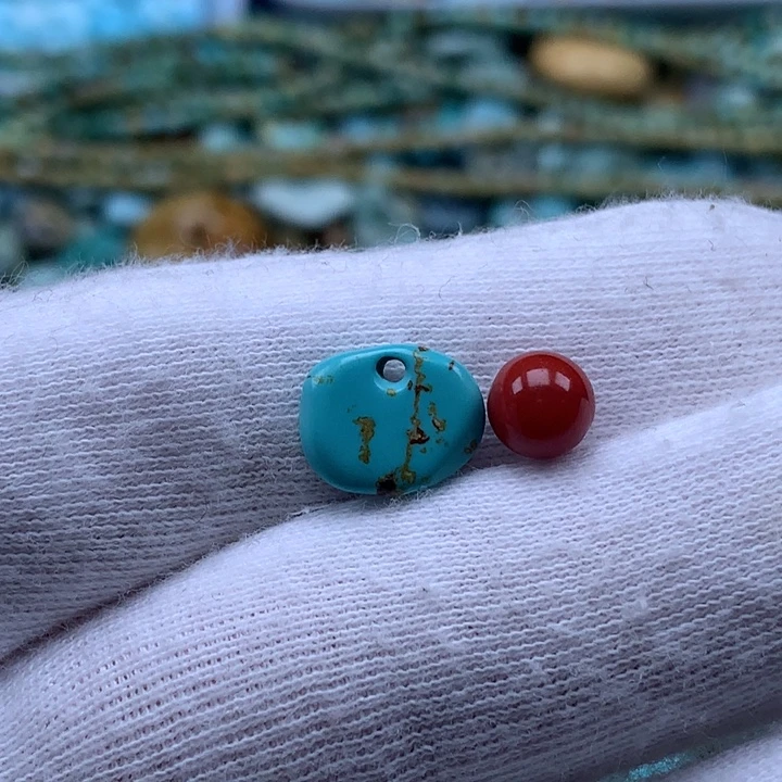 十***鱼南红玛瑙未镶嵌珠宝奇石