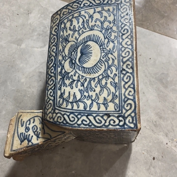 罐青花壶一把有残了的