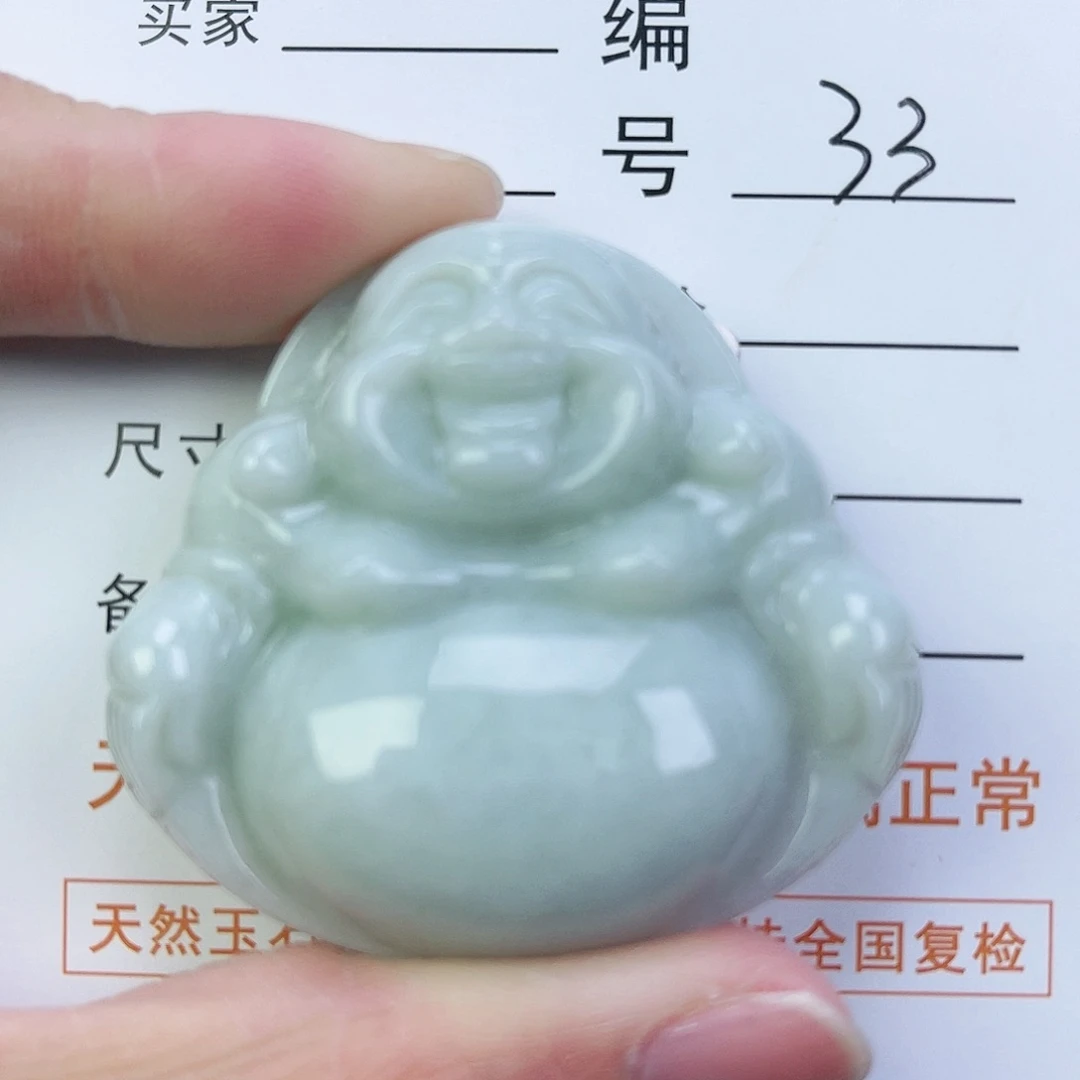 翡翠颈饰未镶嵌佛公