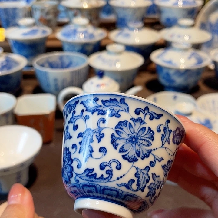 点工缠枝莲内绘主人杯不退不换