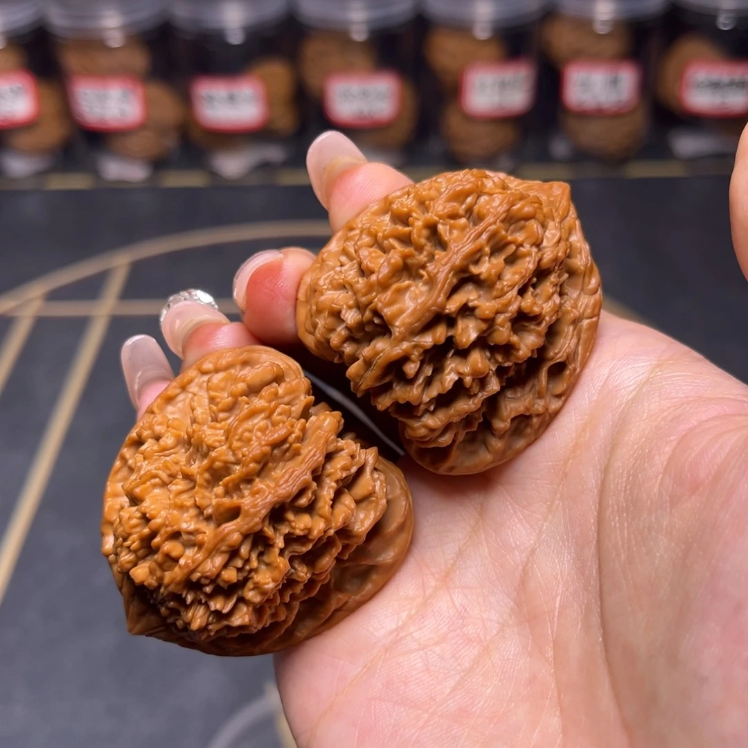 文玩核桃吊坠满天星43