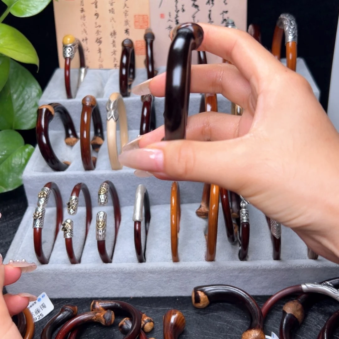 燕***喃藤类手串/手链黑藤微瑕