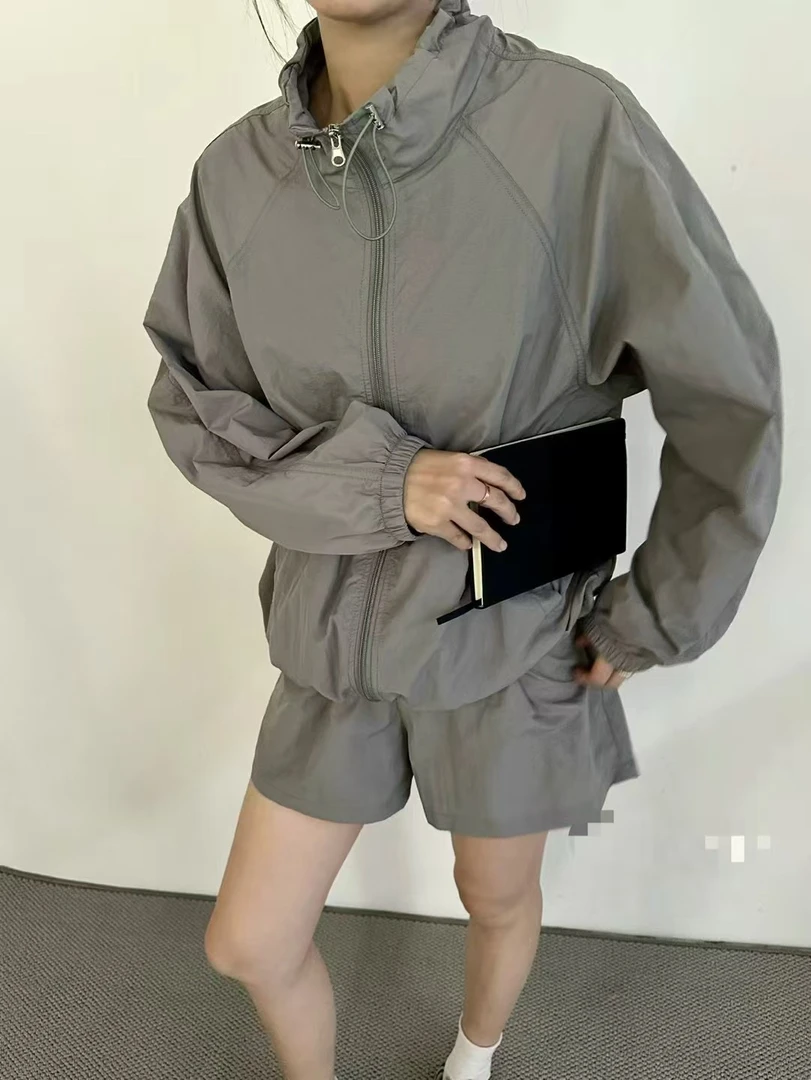 2025年新款韩版宽松显瘦百搭休闲运动套装女时尚洋气减龄两件套