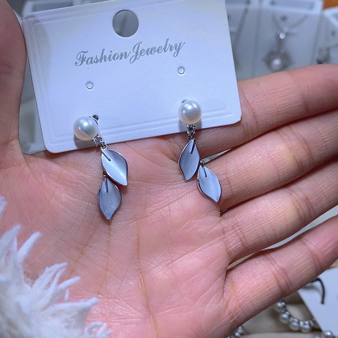 未镶嵌淡水珍珠耳饰