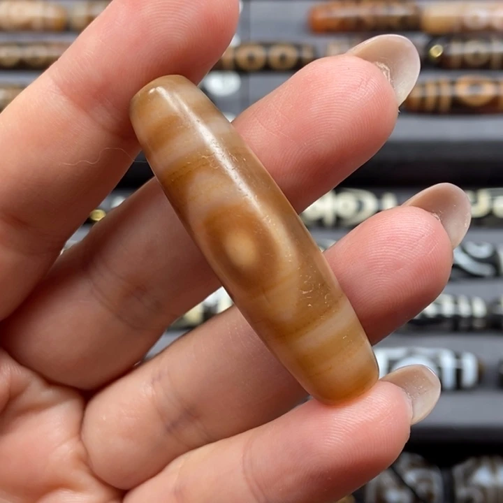 玛瑙/玉髓颈饰未镶嵌漢*帝