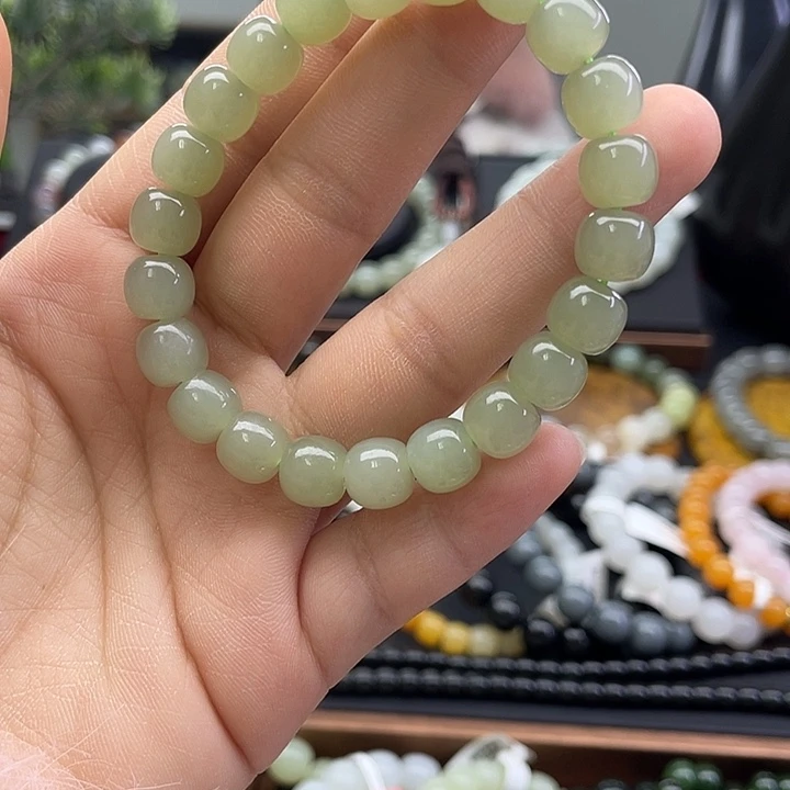 和田玉未镶嵌手串