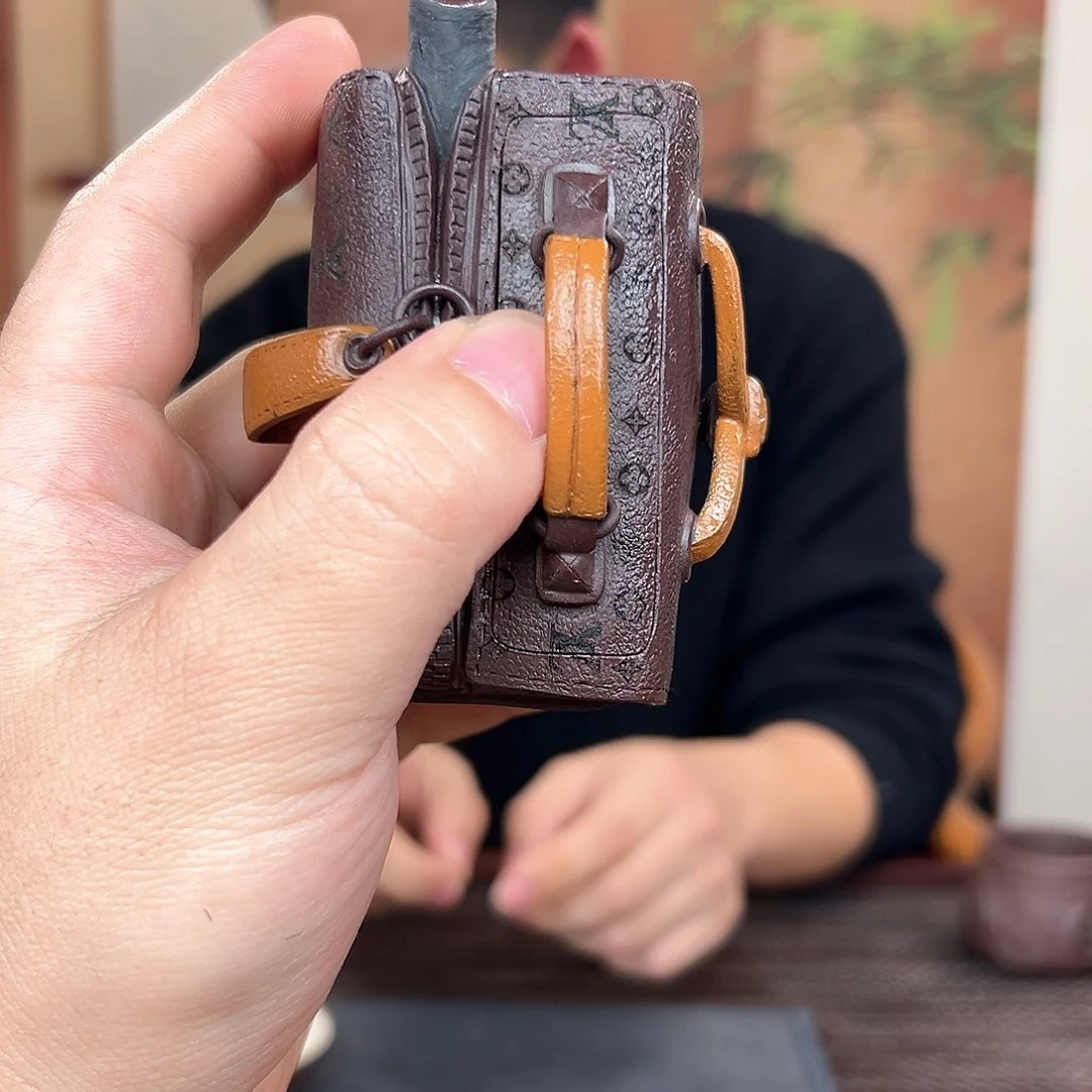 紫砂茶杯包包哥和健健康康哦哦