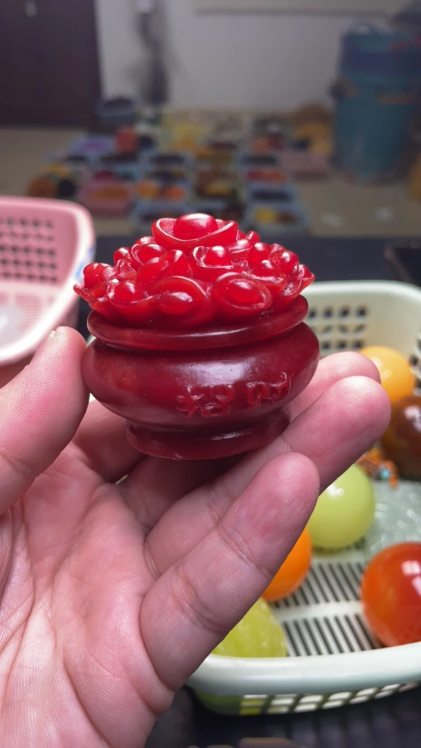 B304  香香聚宝盆吊坠
