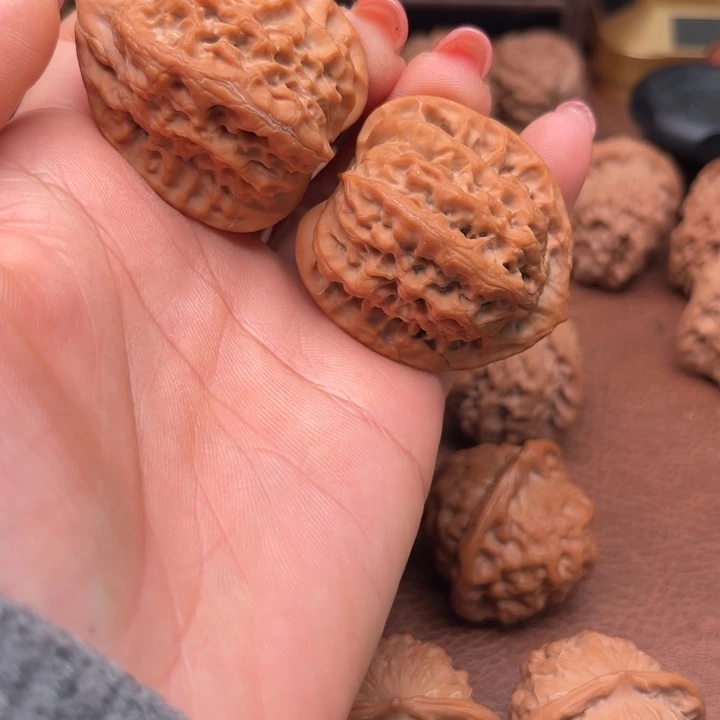 战***神文玩核桃吊坠佛肚