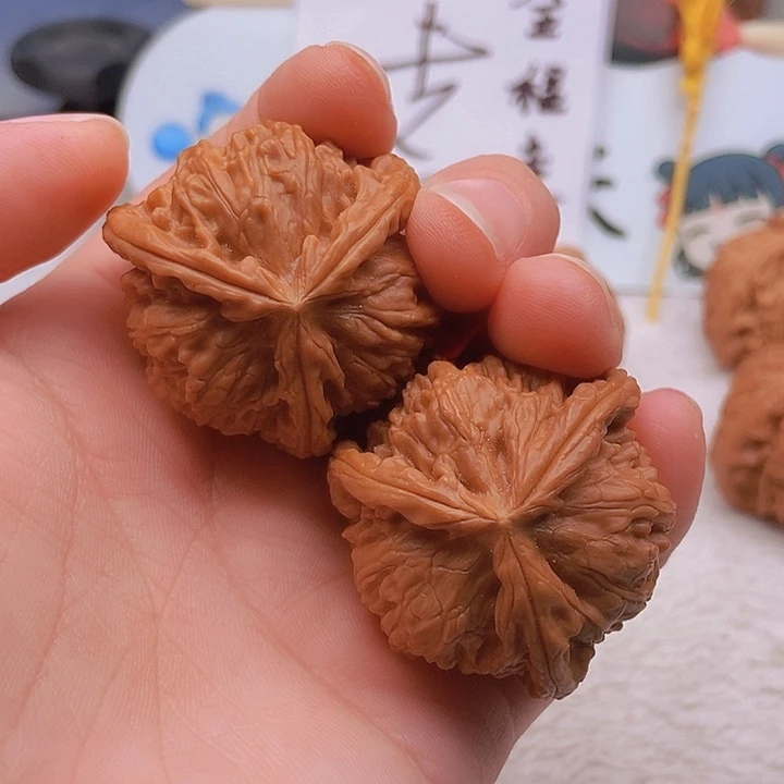 吊坠文玩核桃?***齐三棱