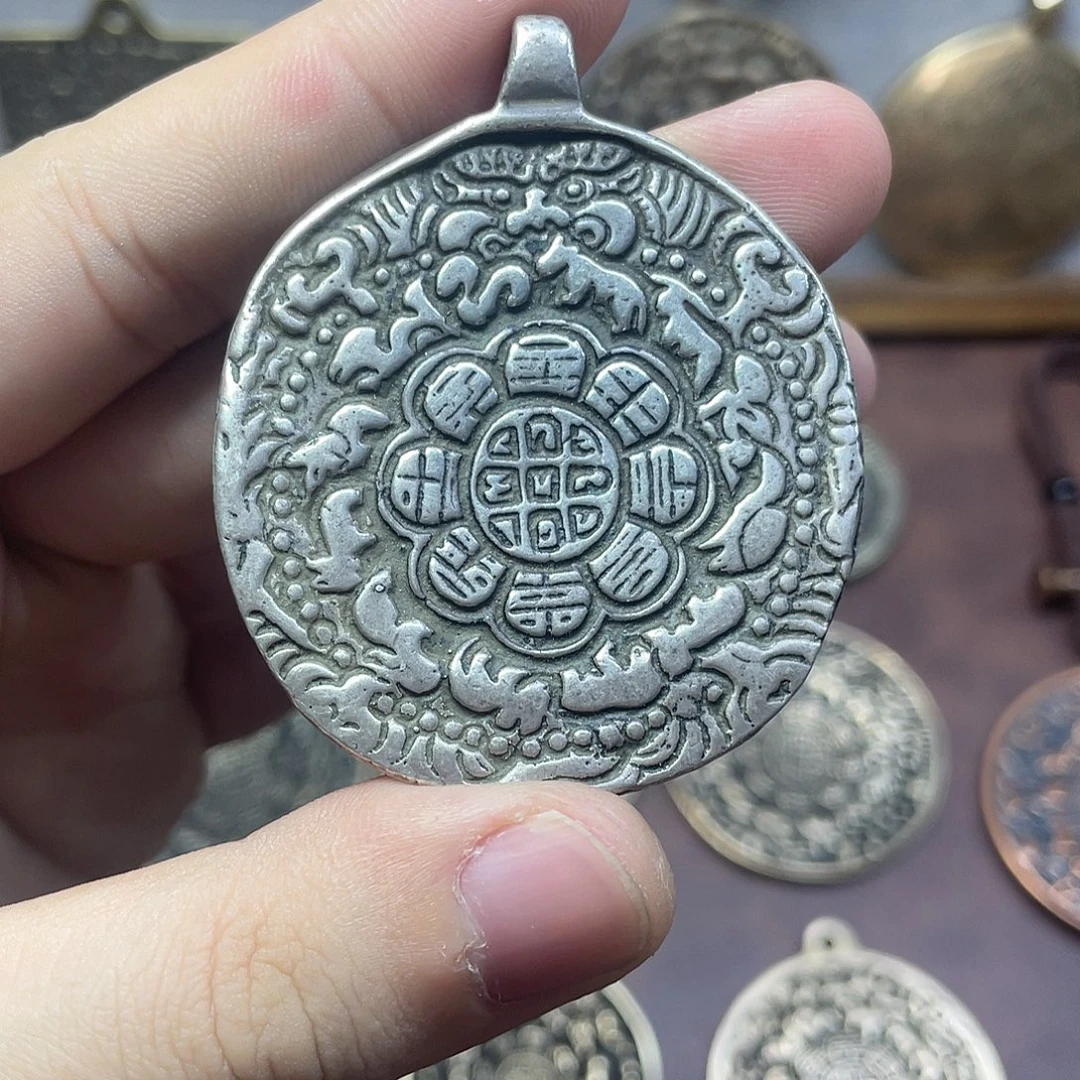 纯银霸王熊九宫八卦牌