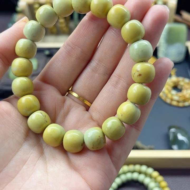 ****Y岫岩河磨玉（透闪石质玉）未镶嵌颈饰