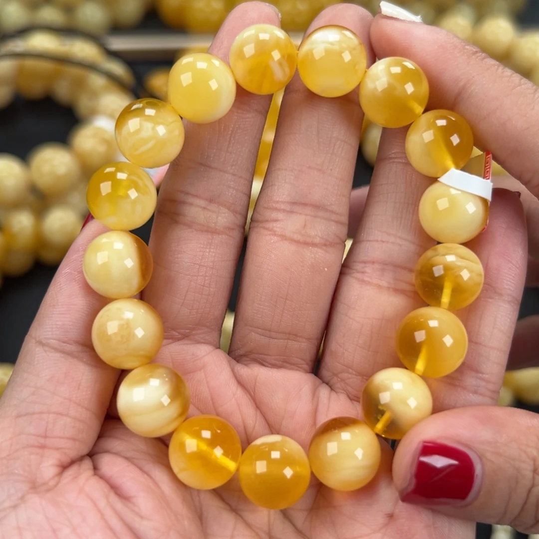 琥珀未镶嵌手链17.6克