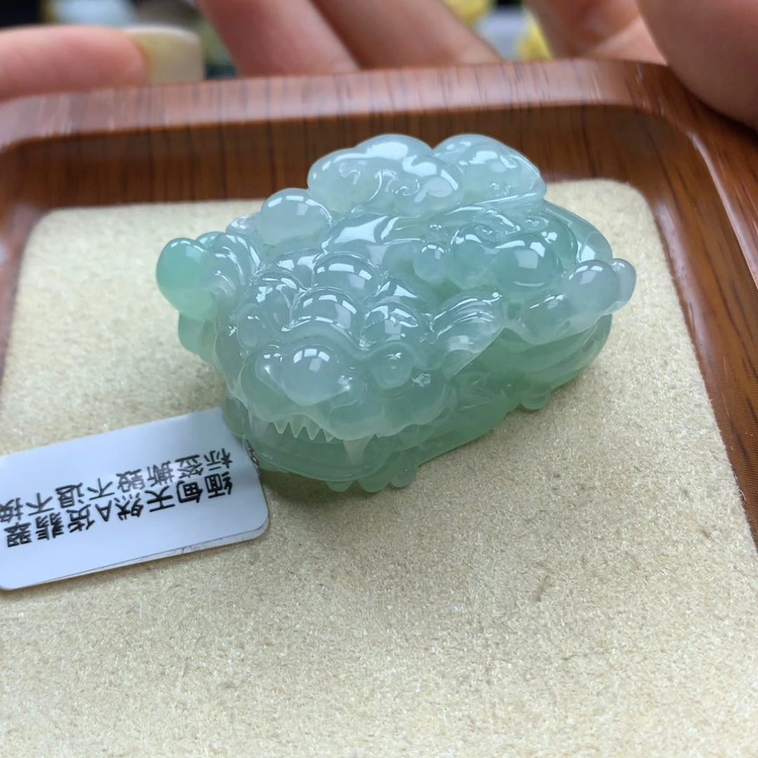 翡翠未镶嵌颈饰18
