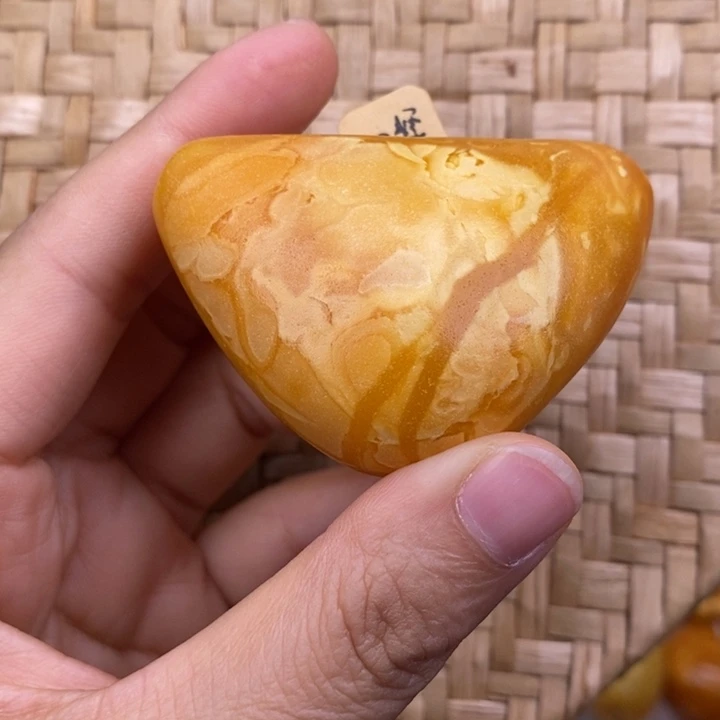 蜜蜡未镶嵌裸石蜜蜡X