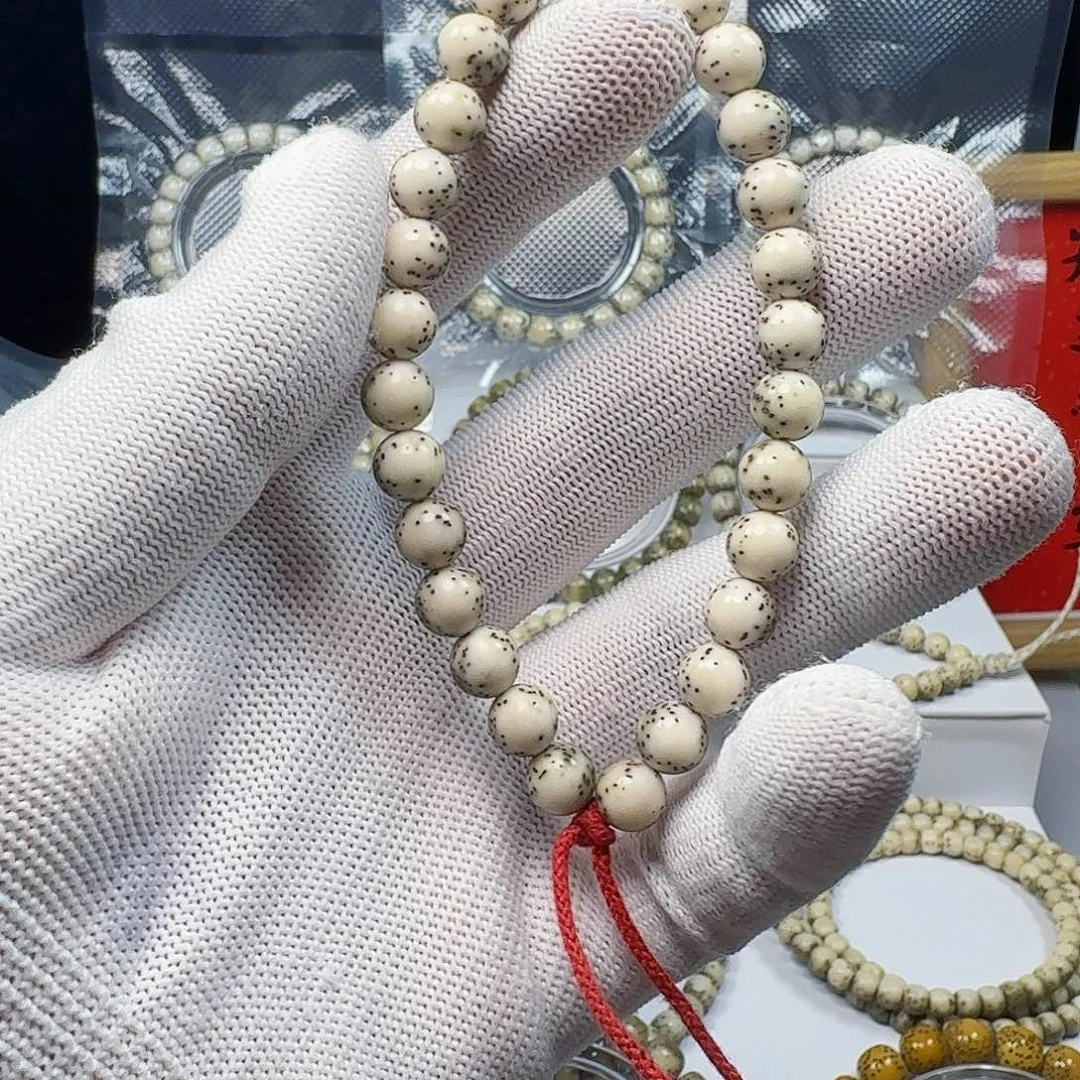豪***星月菩提手串石玉料8/8圆珠手持