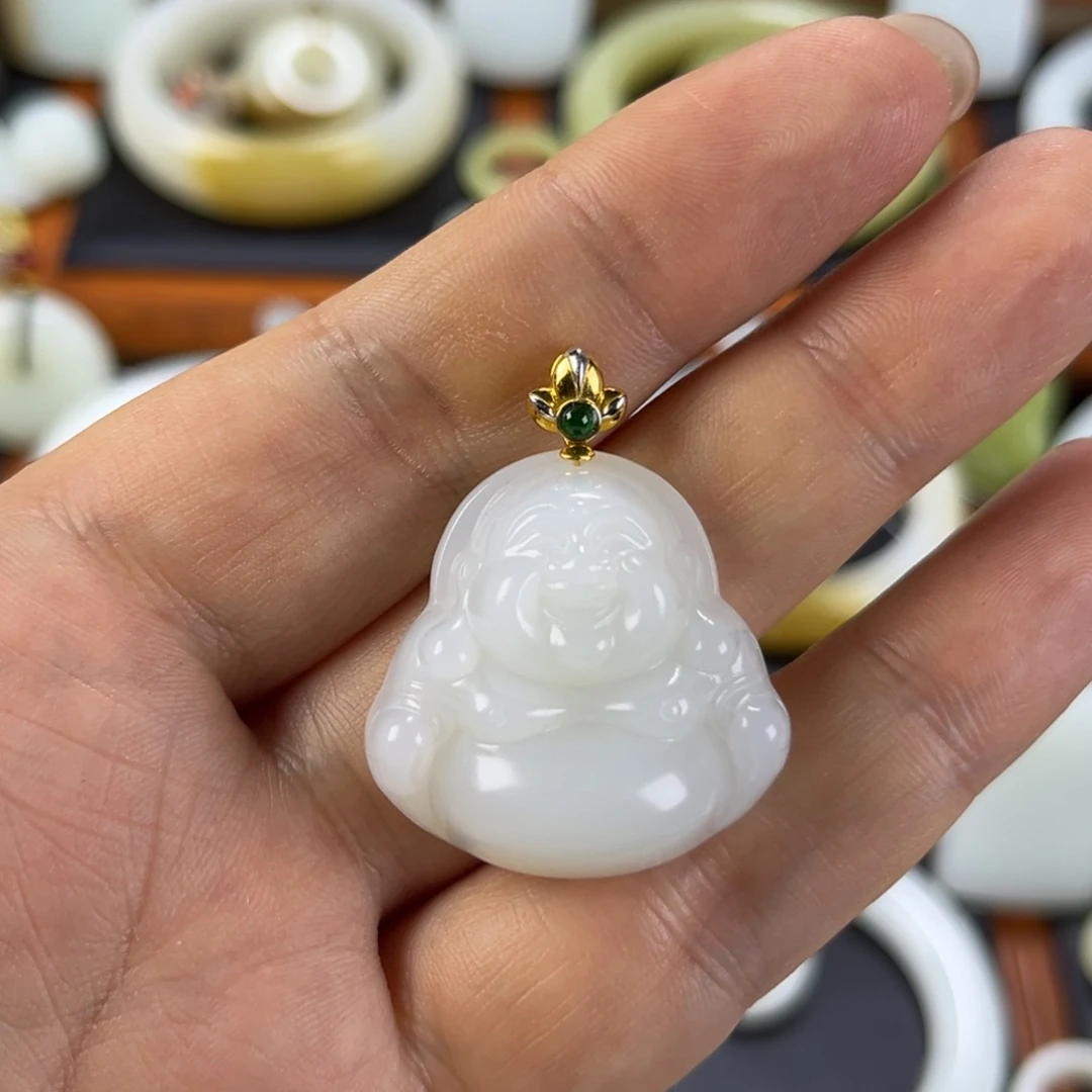 颈饰未镶嵌和田玉30