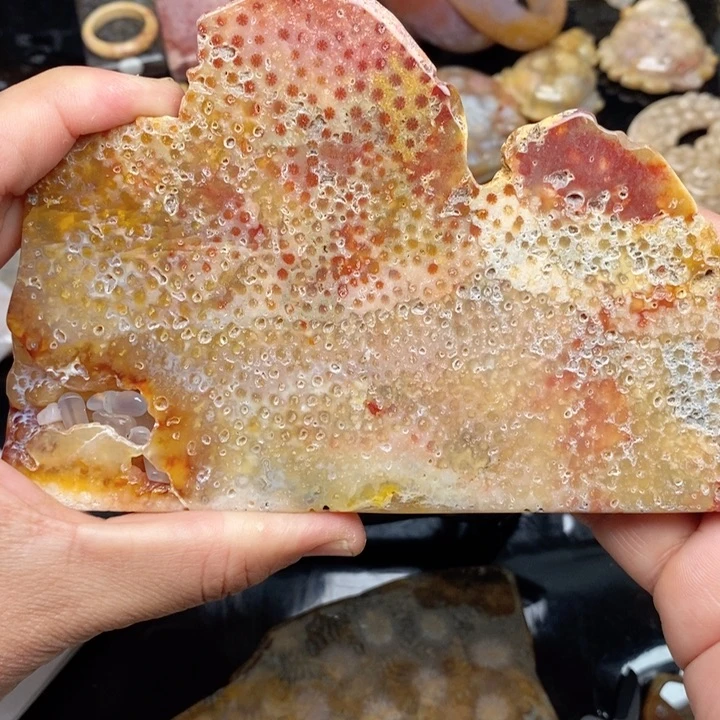 硅化珊瑚（珊瑚玉）手镯未镶嵌