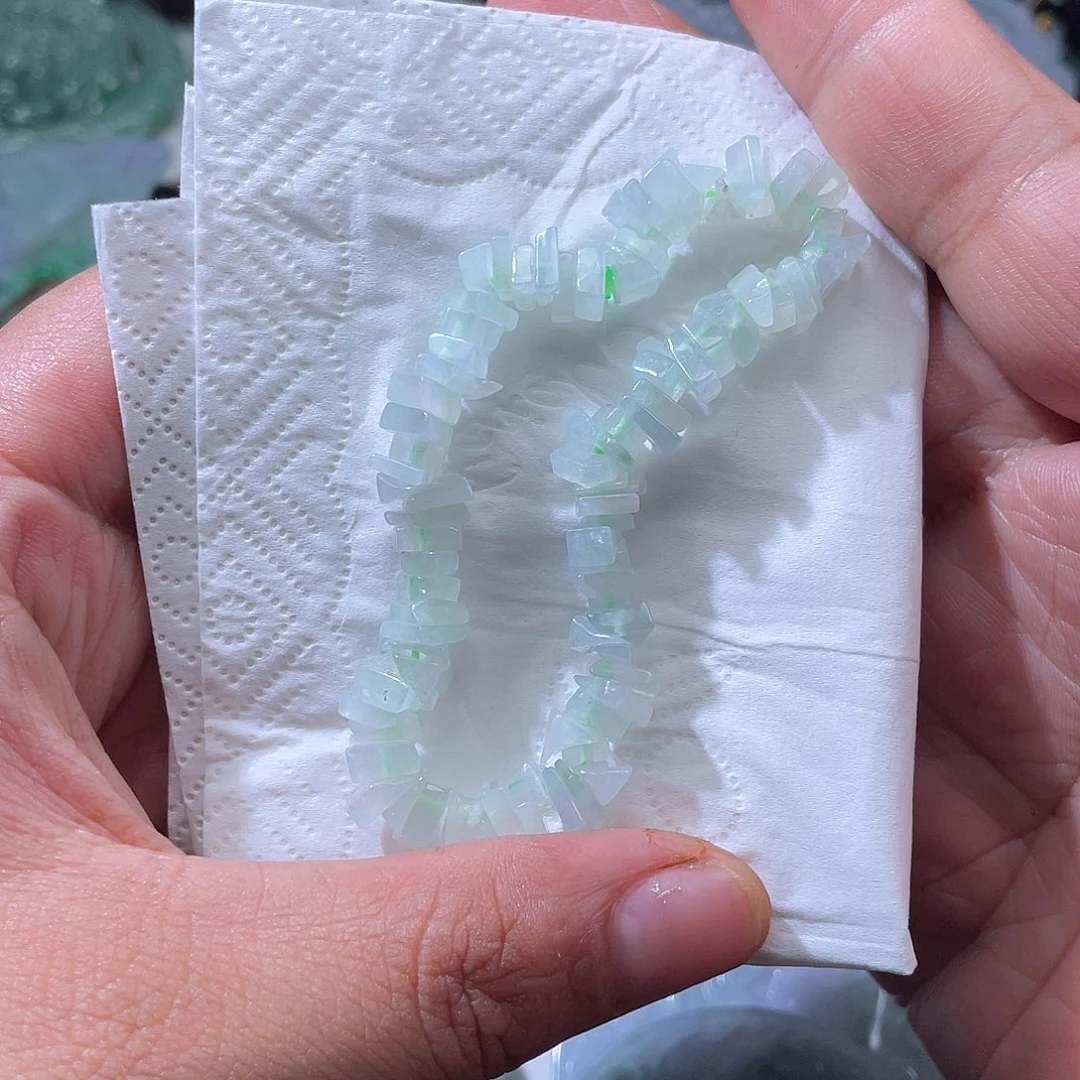 颈饰未镶嵌翡翠翡玉缘翡翠