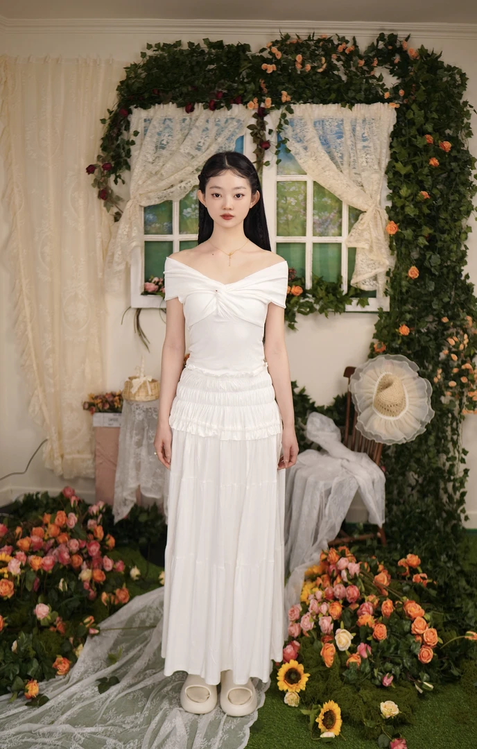 短袖一字裙夏季长裙V领连衣裙婚纱挂脖法式打底简约