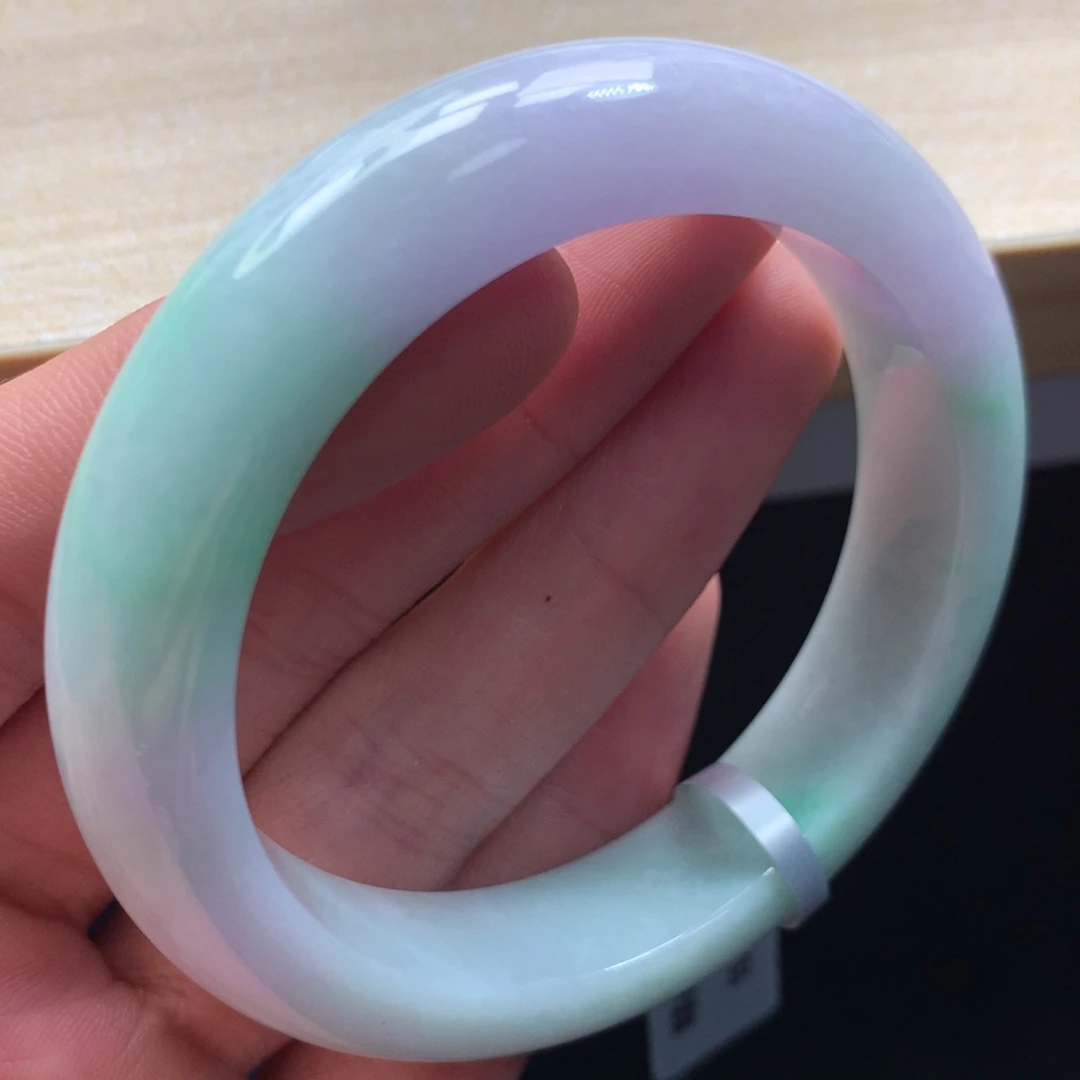 未镶嵌手镯翡翠手镯