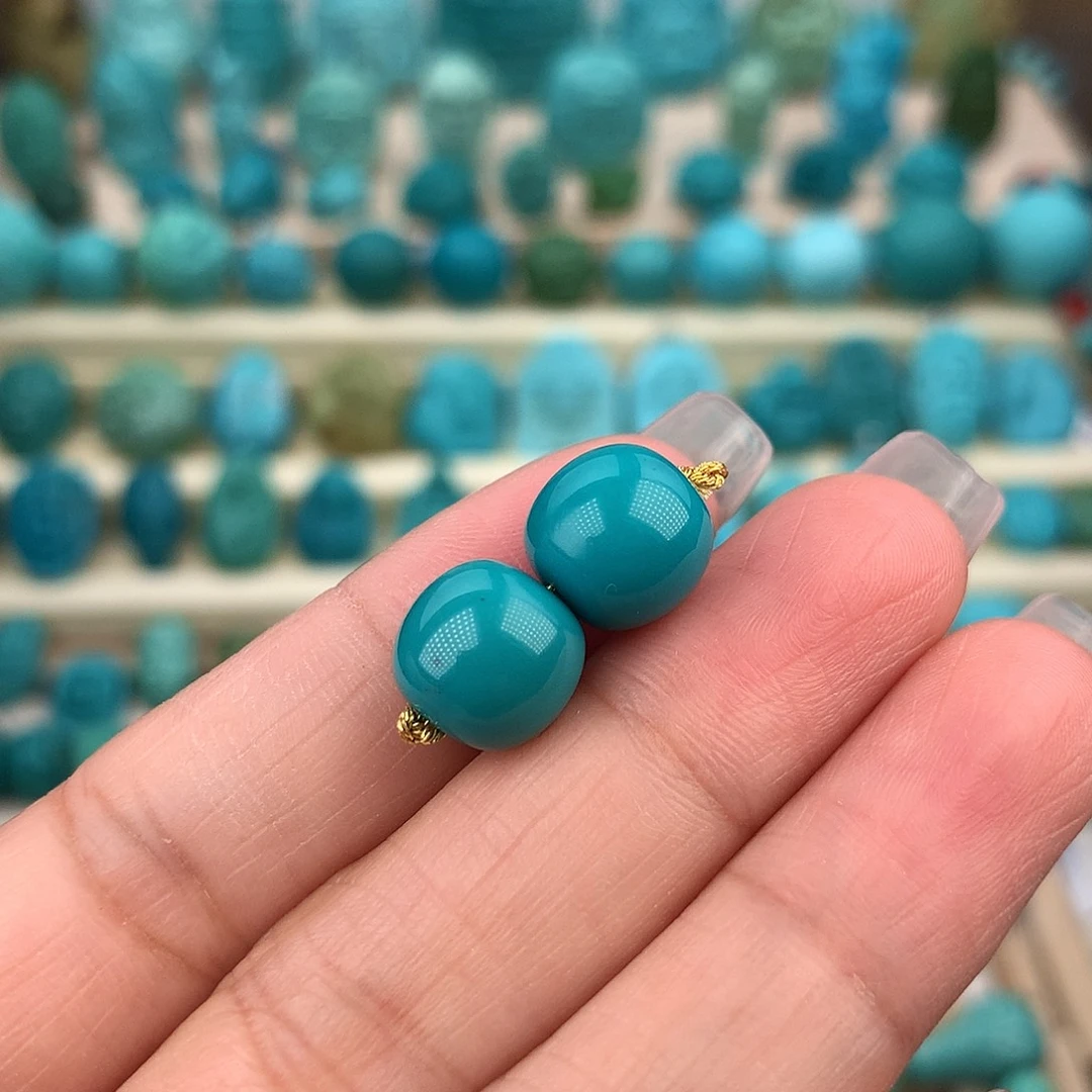 绿松石未镶嵌珠宝奇石10