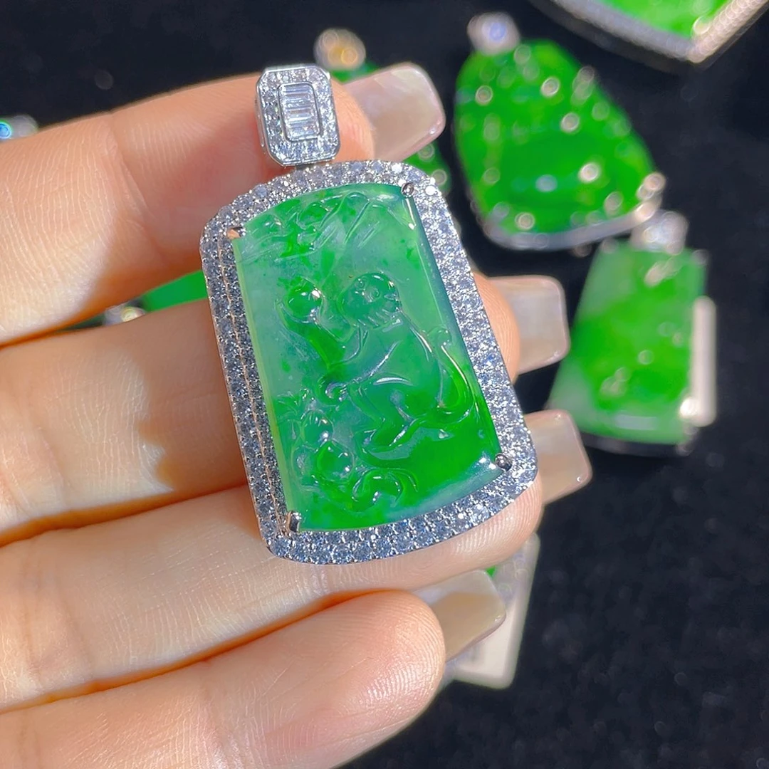 翡翠未镶嵌颈饰天然