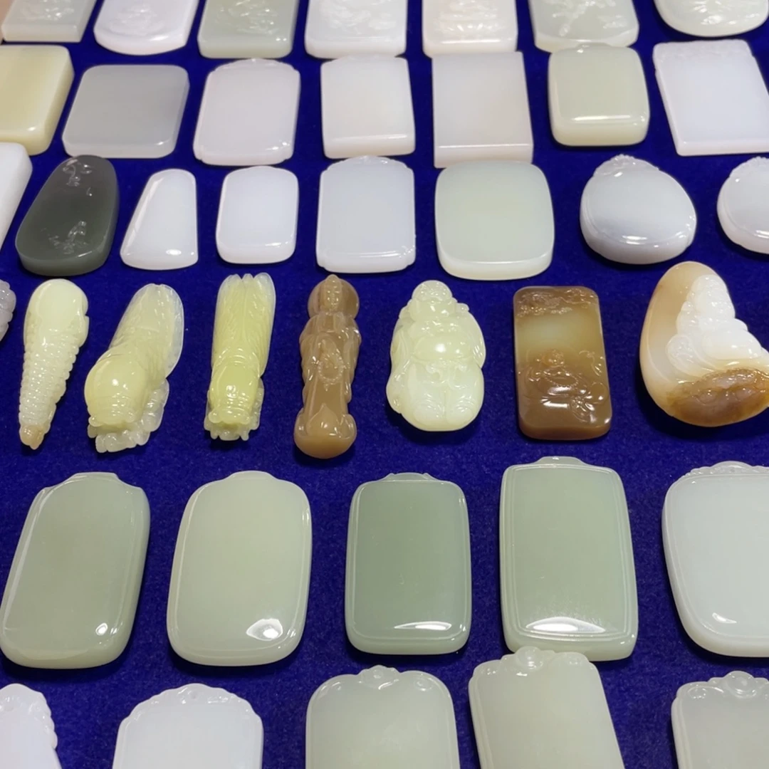 和田玉（糖玉）未镶嵌手链