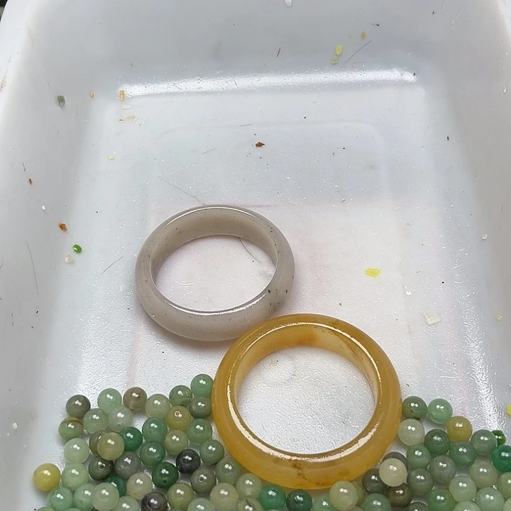 未镶嵌透闪石质玉珠宝奇石龙*泰