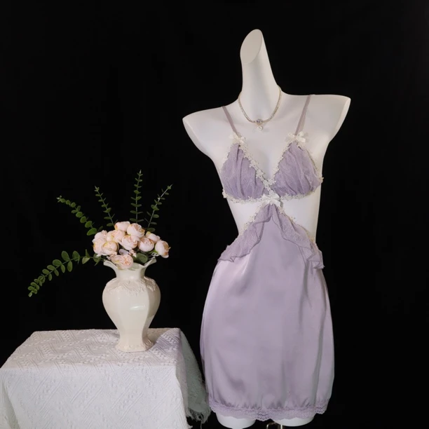 Veiled Stitch｜紫色蕾丝吊带睡裙
