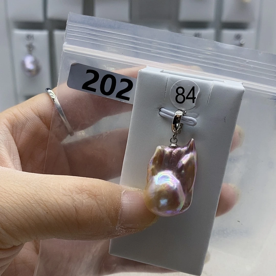 颈饰合金淡水珍珠