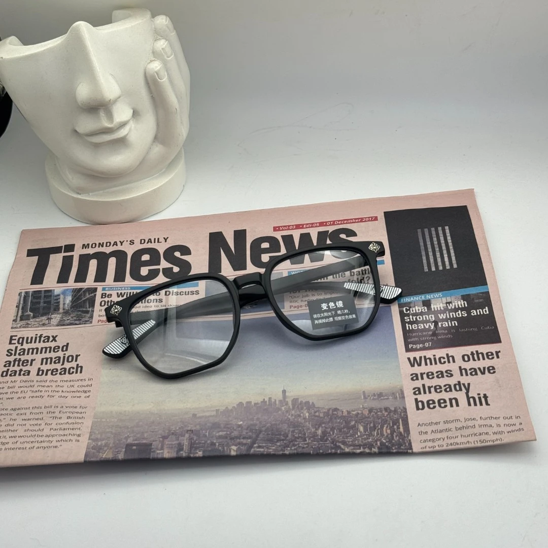 【3033】变色 眼镜高品质框黑框眼镜女素颜防蓝光 可配近视