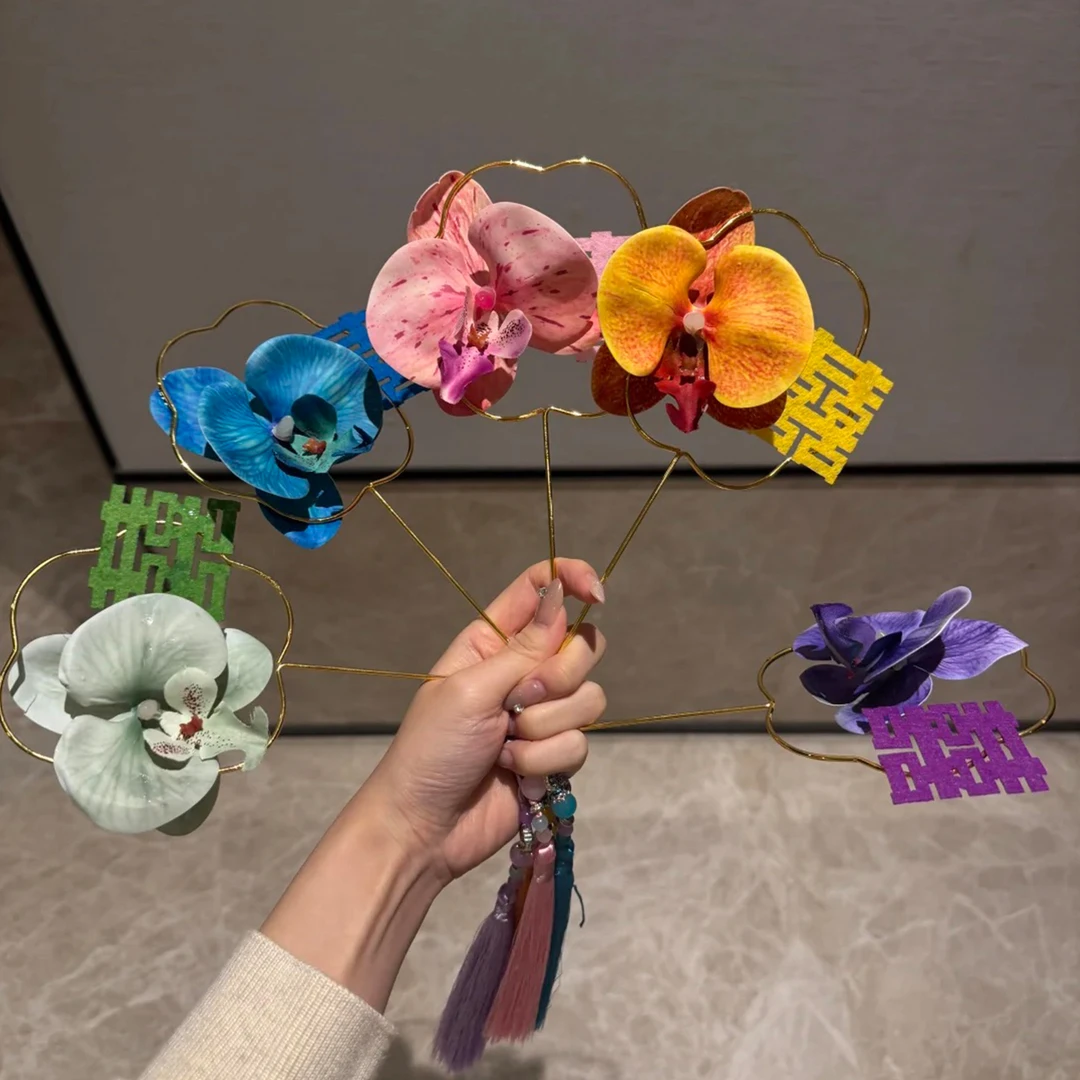 合金布艺婚庆饰品 多巴胺婚扇结婚巴掌扇伴娘拍照道具喜扇新娘