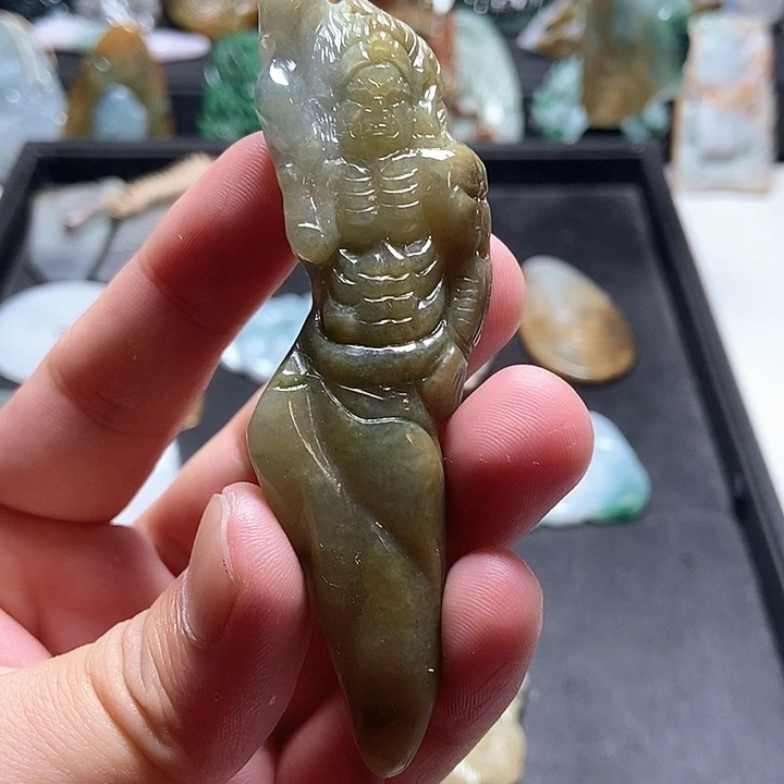 翡翠未镶嵌颈饰翡翠a货