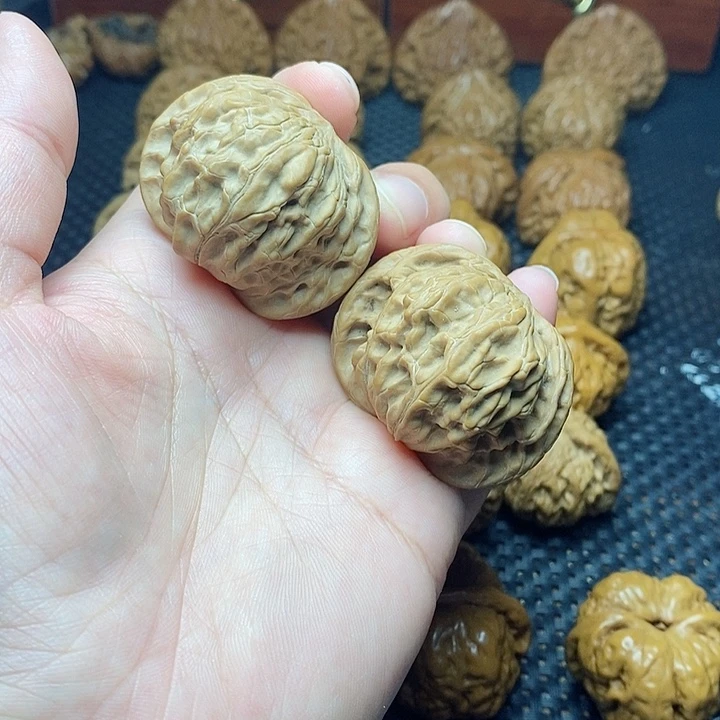 文玩核桃把件43磨盘