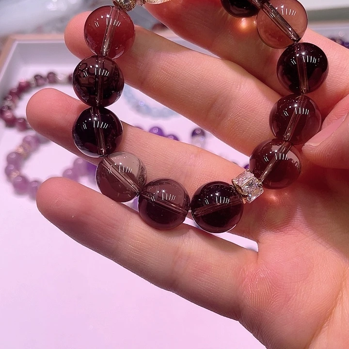 水晶手串未镶嵌查水晶