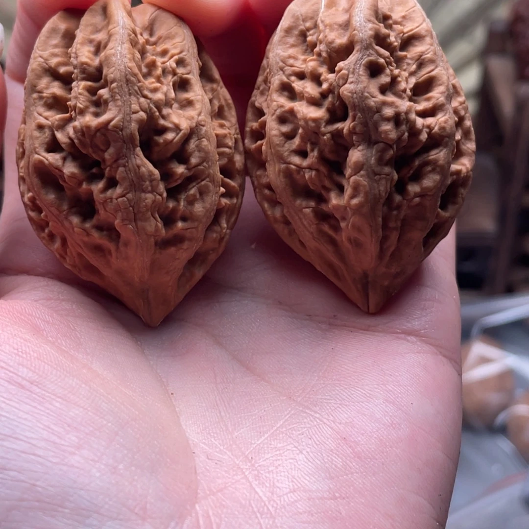 文玩核桃把件楸刀鱼67